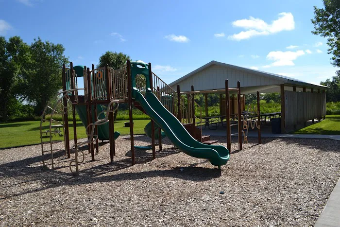 Seven Mile Lake Park Picture 4