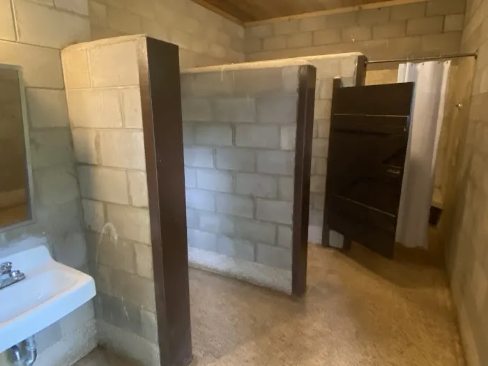 Lakeside Campground Picture 4