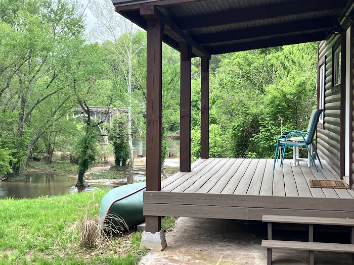 The Bridgewalk Riverside Cabins Picture 6