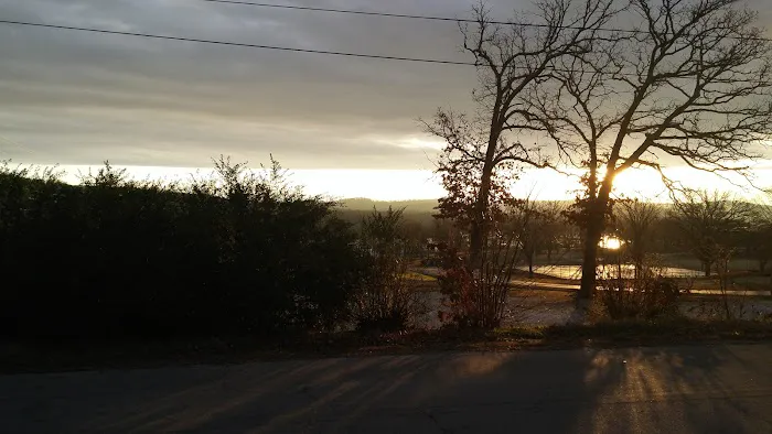 Port of Kimberling Campground Picture 1