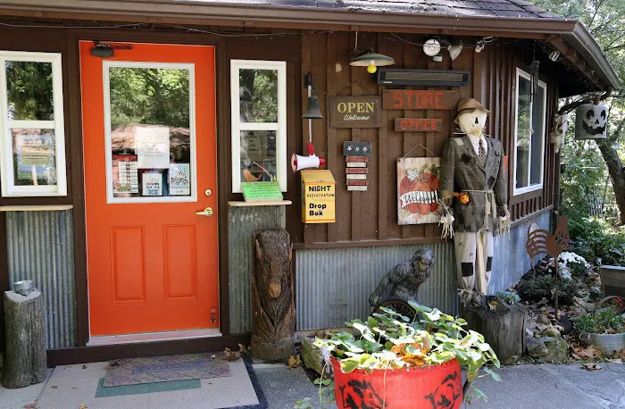 Shady Oaks Campground & RV Park Picture 2