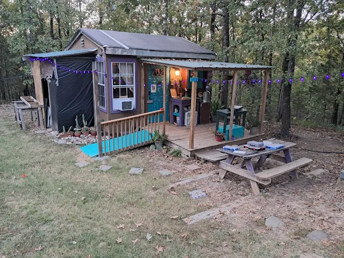 Barefoot Gardens Homestead, Camp and Learning Center Picture 1