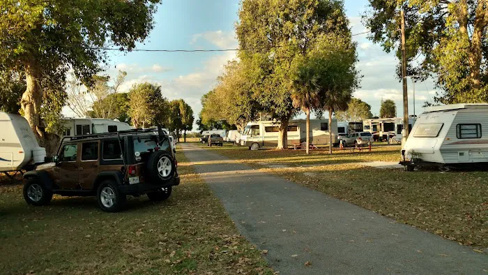 Clewiston RV Resort Picture 2