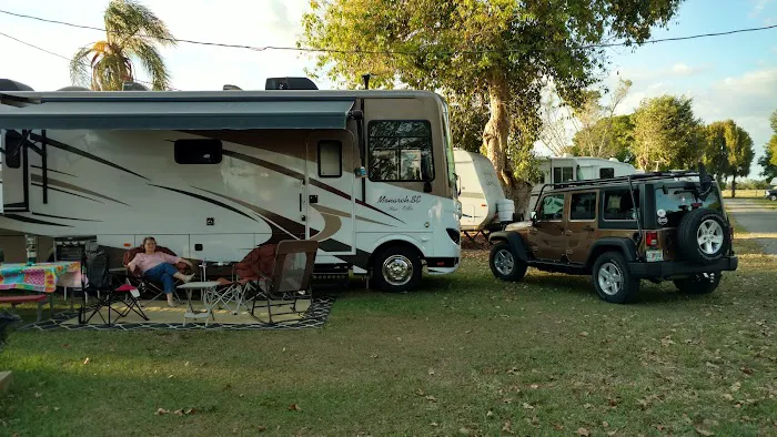 Clewiston RV Resort Picture 1