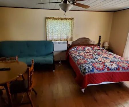 Uncle Joe's Motel & Campground