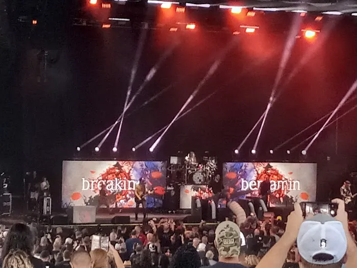 iThink & FairGrounds RV Entrance Picture 3