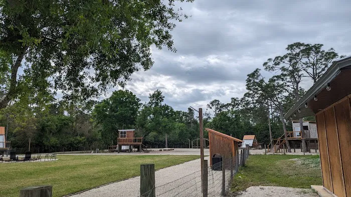 Alluring Acres - Glamp retreat Picture 10