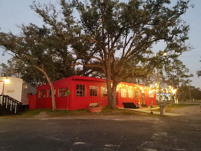 Cozy Rosy RV Resort & Glampground Picture 1