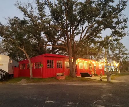 Cozy Rosy RV Resort & Glampground