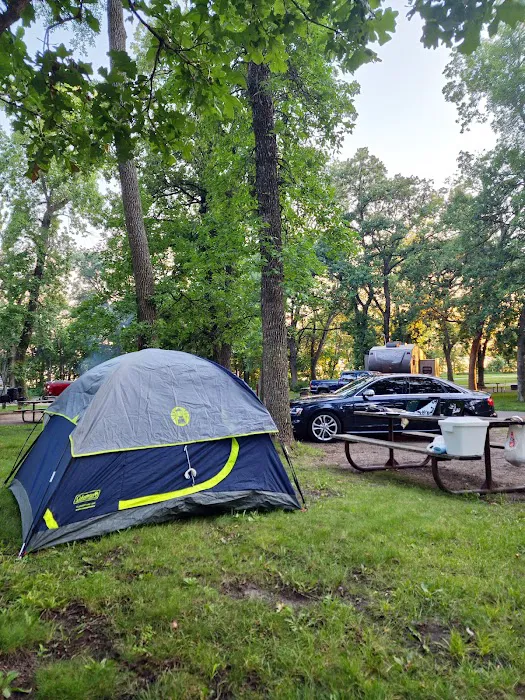 Lakeview Campground Picture 2