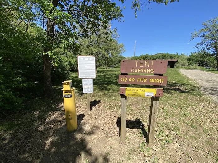 Tent only campground Picture 4