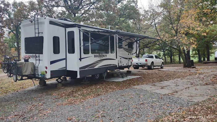 Lake View RV Park & Camp Picture 1