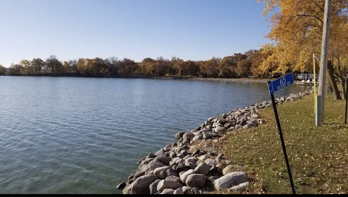 Schreier's On Shetek Campground Picture 2