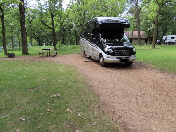 Oak Woods Campground Picture 7