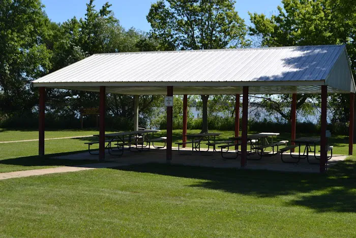Sundquist Park at West Lake Sarah Picture 8