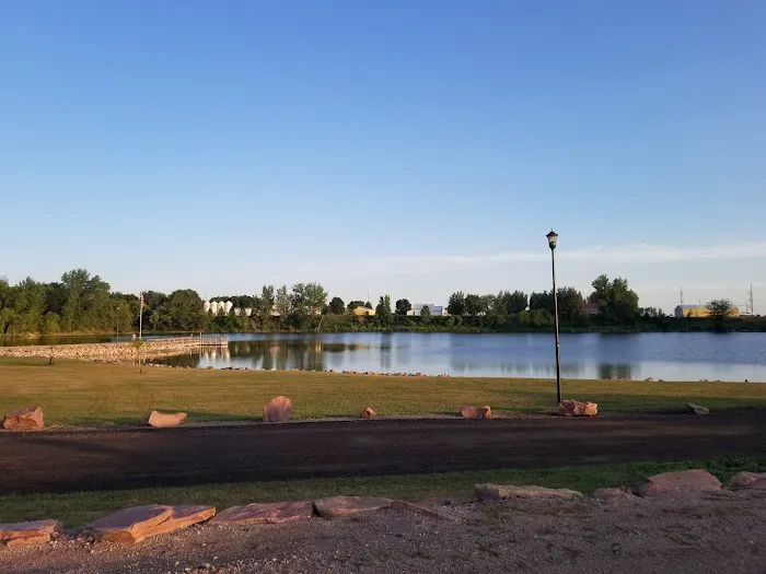 Luverne Campground | Lakeside Camping, Cabins & Event Space Picture 4