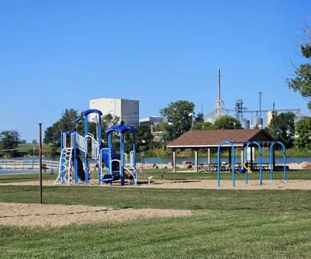 Luverne Campground | Lakeside Camping, Cabins & Event Space