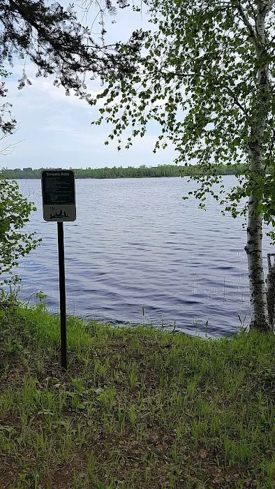 Island lake campsite Picture 4