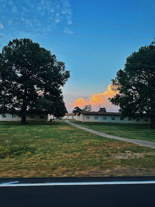 Camp Robinson RV Park Picture 3