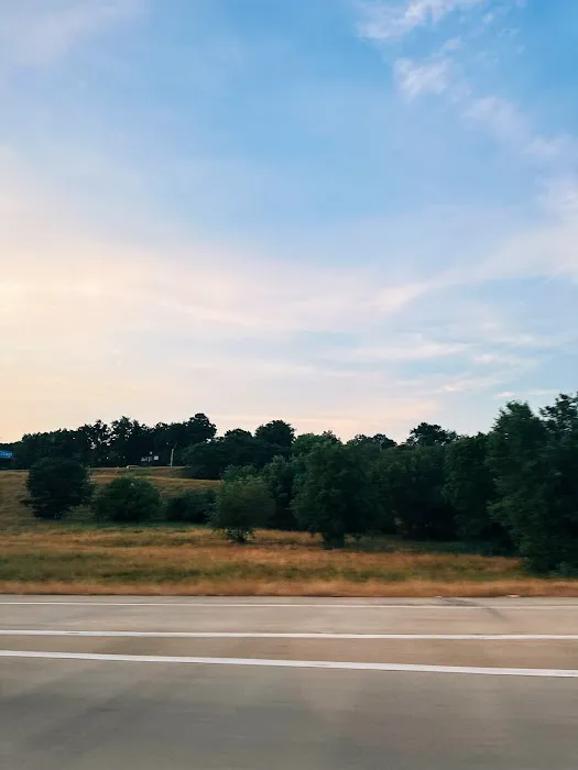 Camp Robinson RV Park Picture 4