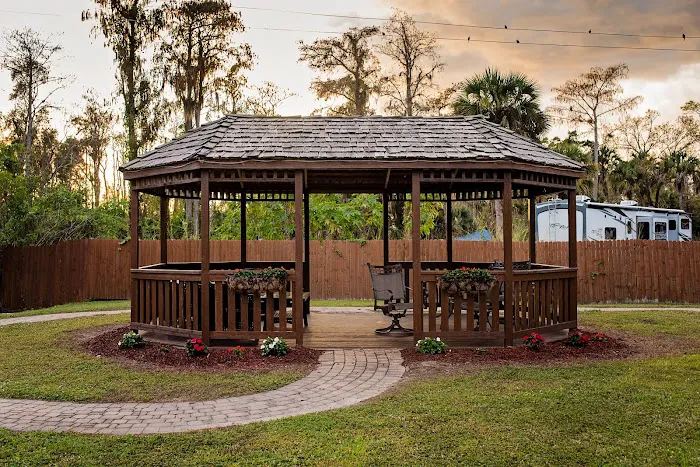 Blueway RV Park Picture 6