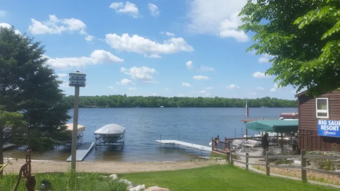 Big Sauk Resort Picture 6