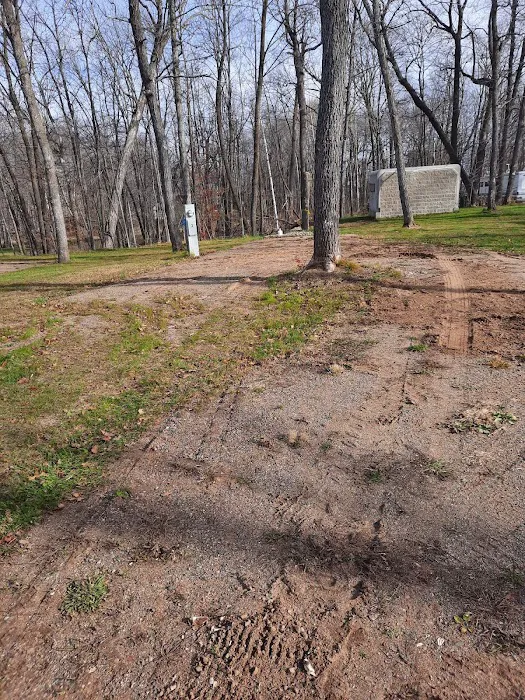 Wiggle Room RV Seasonal Campsites Picture 8