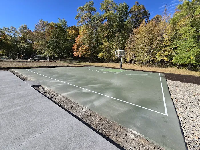 Sherwood Forest Campground Picture 5
