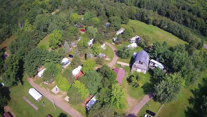 Farm Island Lake Resort Picture 5