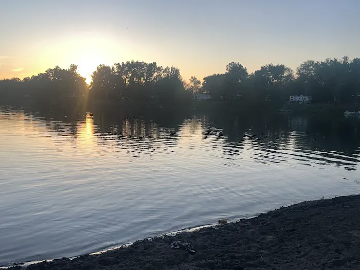 Linder Lakes Picture 8