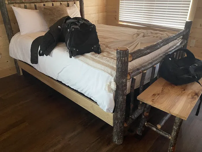 Hidden Acres Cabin Rental Picture 2