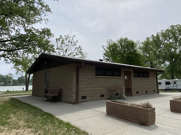 Lewis and Clark State Park Campground Picture 1