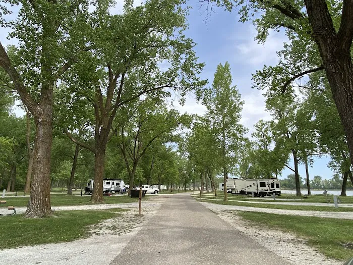 Lewis and Clark State Park Campground Picture 10