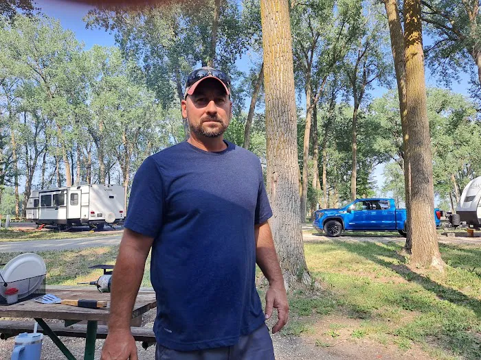 Lewis and Clark State Park Campground Picture 7