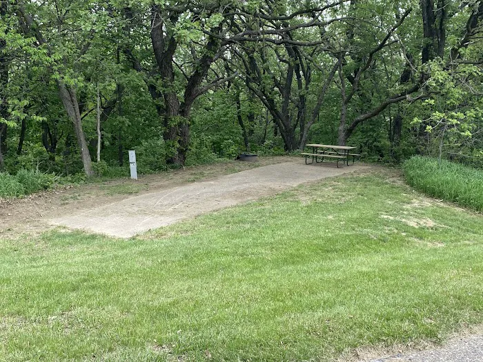 Bur Oak Campground Picture 9