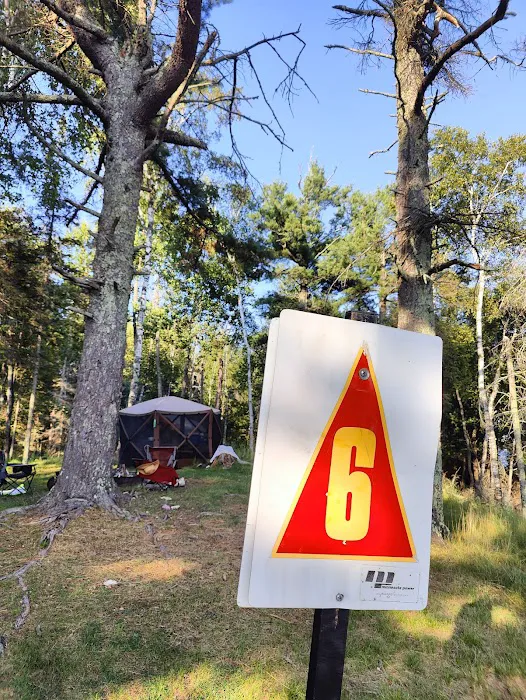 Island Lake Campsite #6 Picture 1