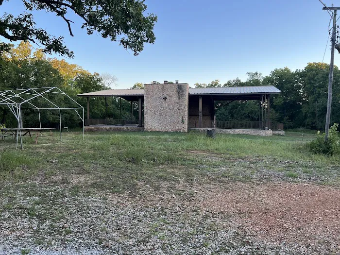 Davis Lodge Picture 1