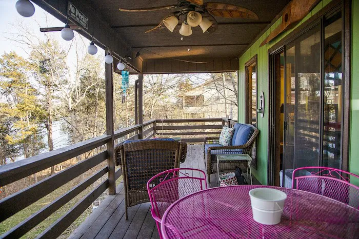 Jack's Shack on Table Rock Lake Picture 7