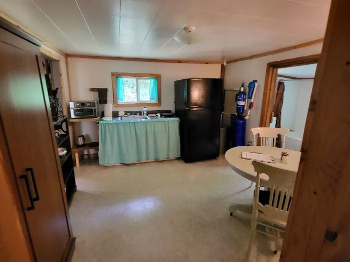 Buffalo Homesteader's Cabin Picture 7