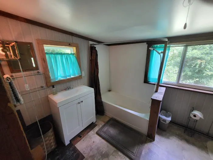 Buffalo Homesteader's Cabin Picture 10