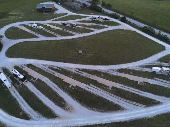 Buffalo Outdoor Center RV Park Picture 8