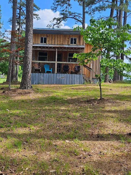 The Colonel’s Cabin Picture 9