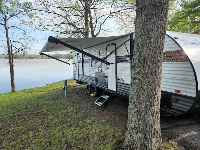 Piney Bay Campground Picture 5
