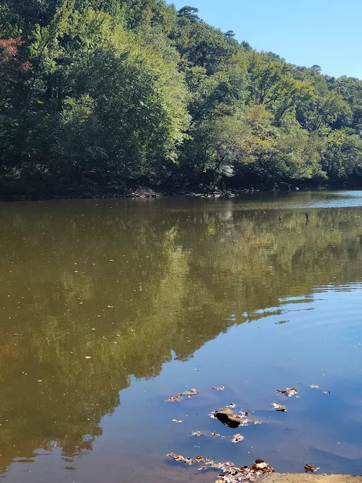 River Road Campground Picture 3