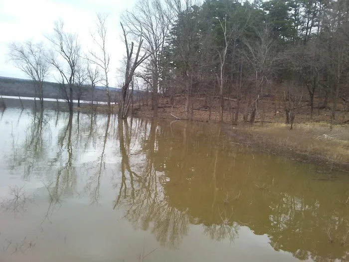 Quarry Cove Park Picture 8