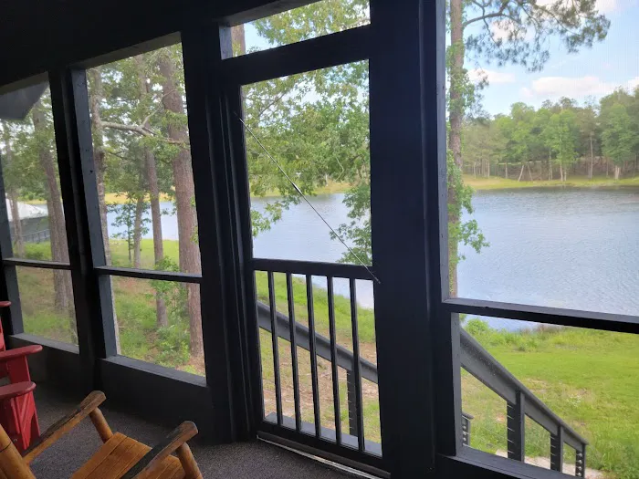 Lake Walker RV Camping Picture 2