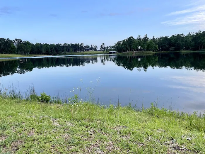 Lake Walker RV Camping Picture 1