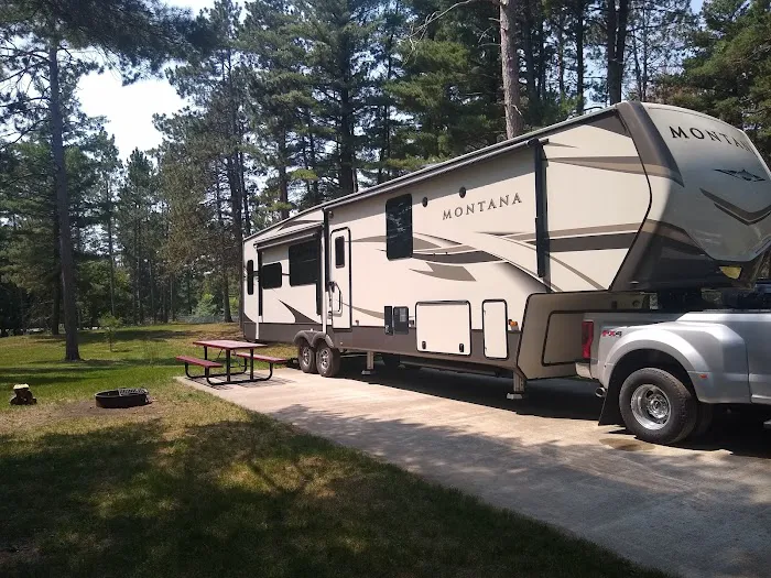 Deparcq Woods Campground Picture 6