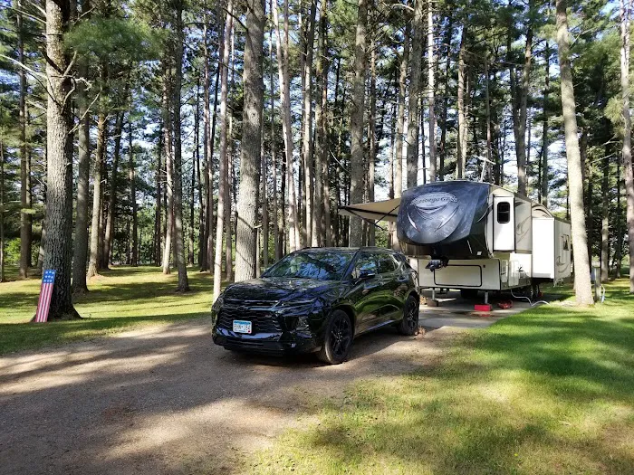 Deparcq Woods Campground Picture 9