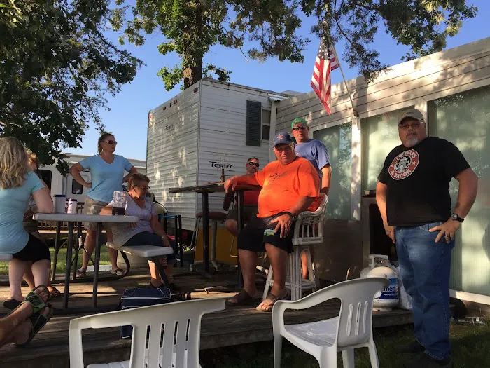 Saukinac Campground Bar & Grill Picture 3